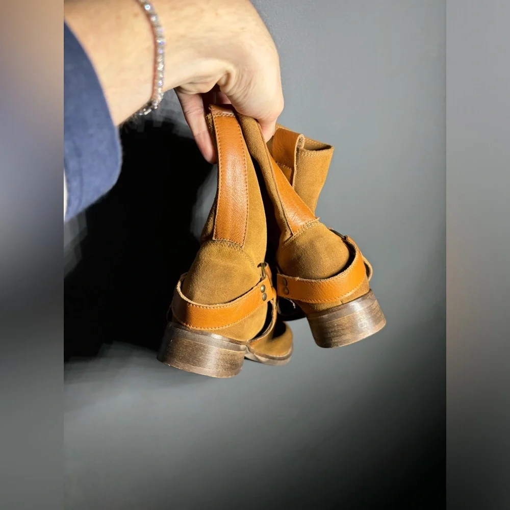 Sundance Ellie Oiled Suede Ankle Boots Womens Size EU 38 - Picture 3 of 6